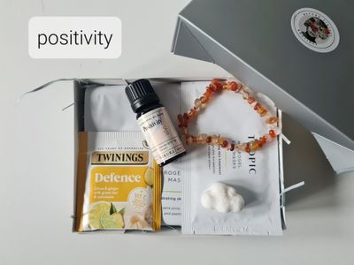 bvb friends gift box