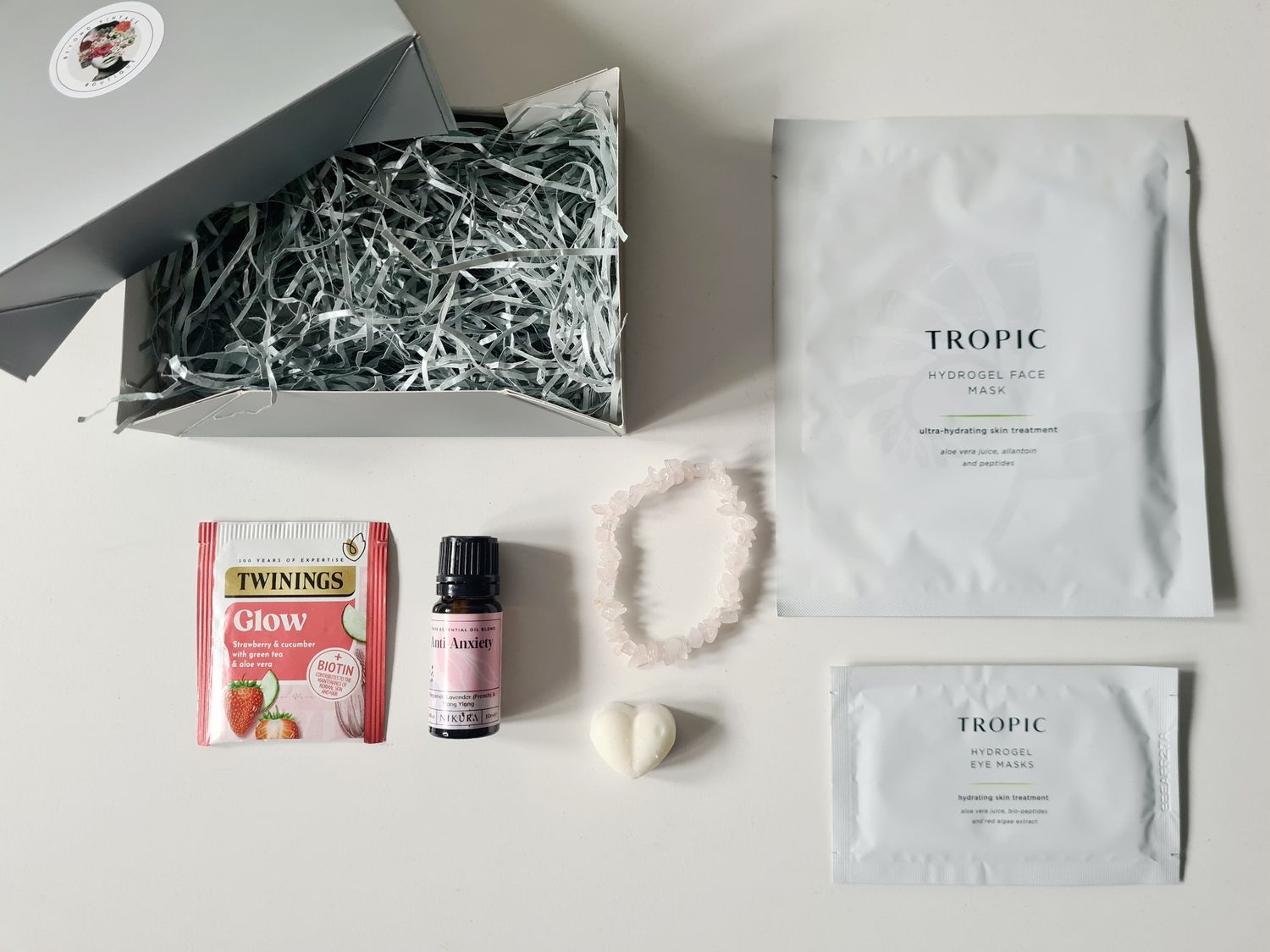 bvb friends gift box