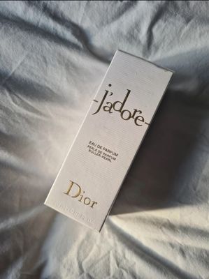 DIOR J'adore roller pearl perfume 20ml RRP £56