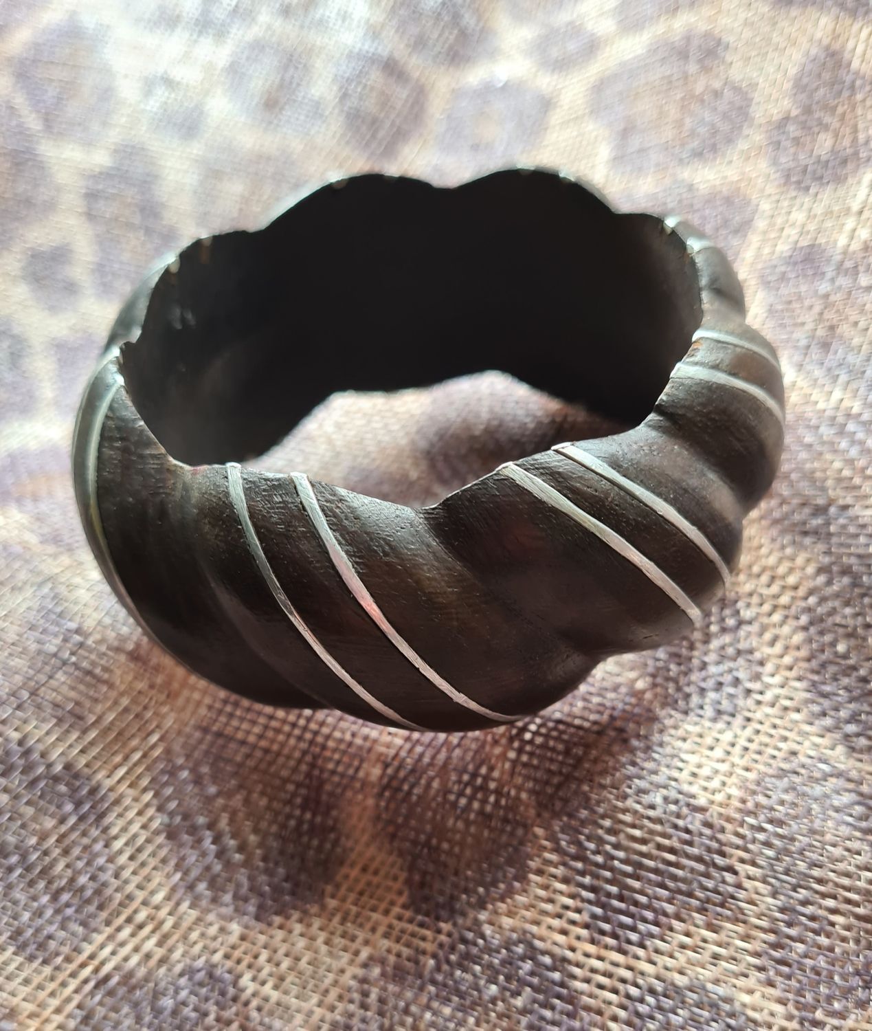 Vintage bubble wooden silver inlaid bangle