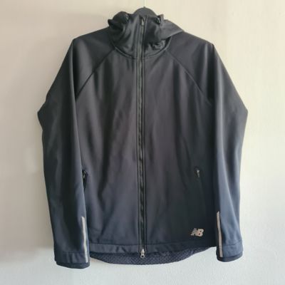 New Balance soft shell HEAT waterproof running jacket