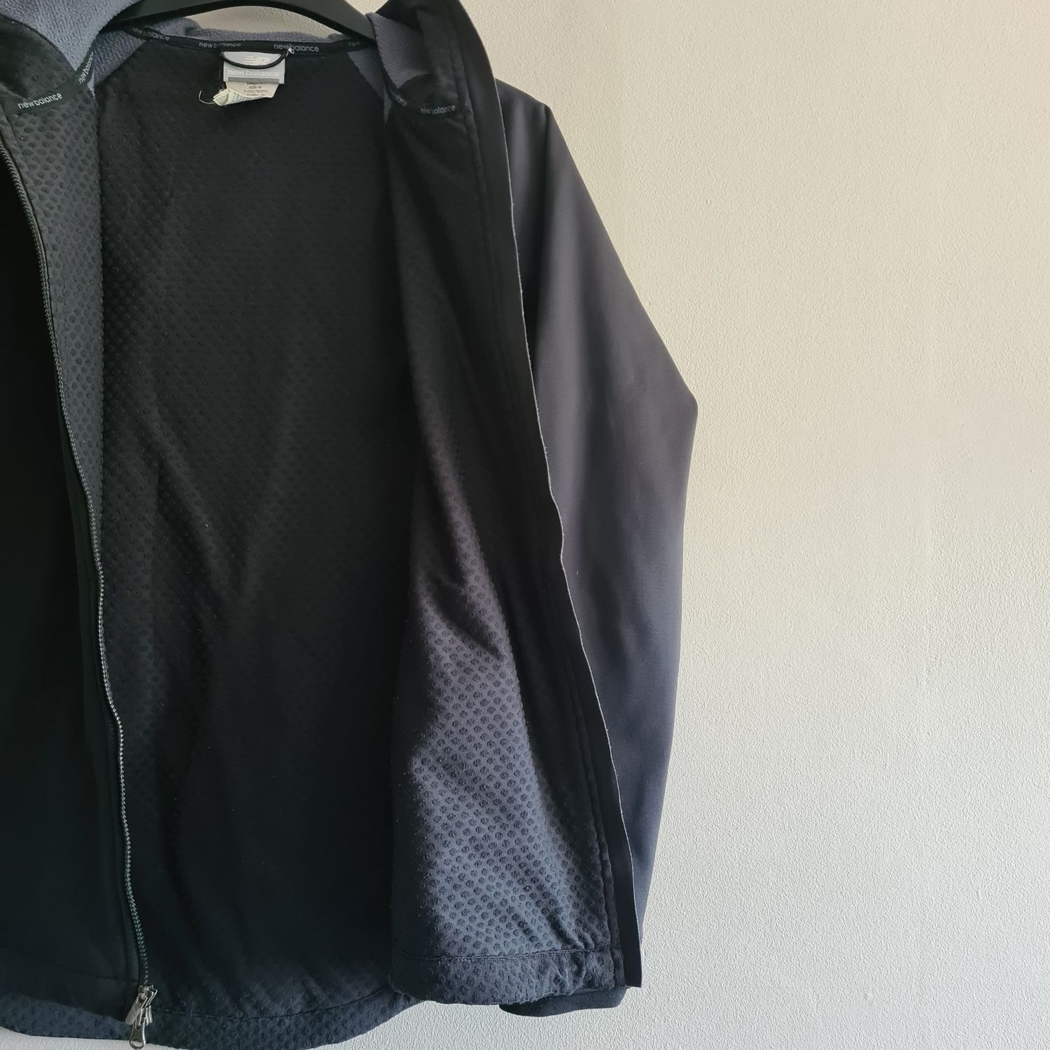 New Balance soft shell HEAT waterproof running jacket