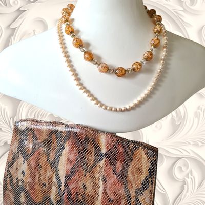 Stunning vintage Italian leather clutch bag
