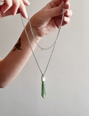 Stunning vintage Nephrite Jade silver necklace