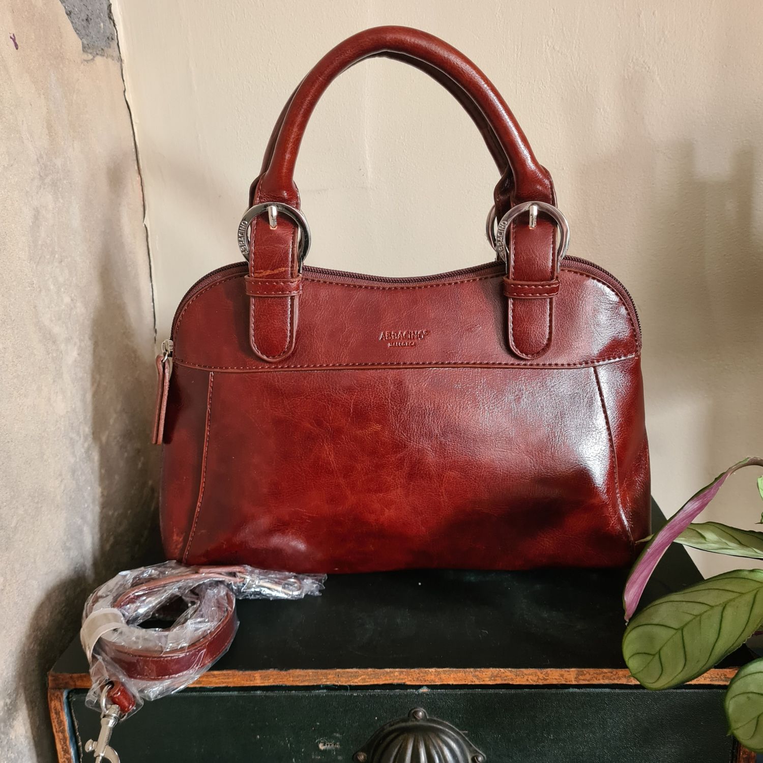 Spanish Designer Abbacino tote/shoulder leather bag - RRP £100+