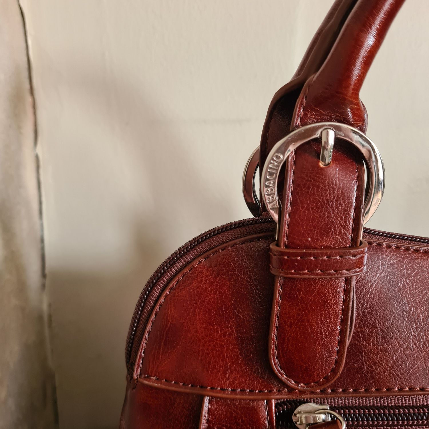 Spanish Designer Abbacino tote/shoulder leather bag - RRP £100+