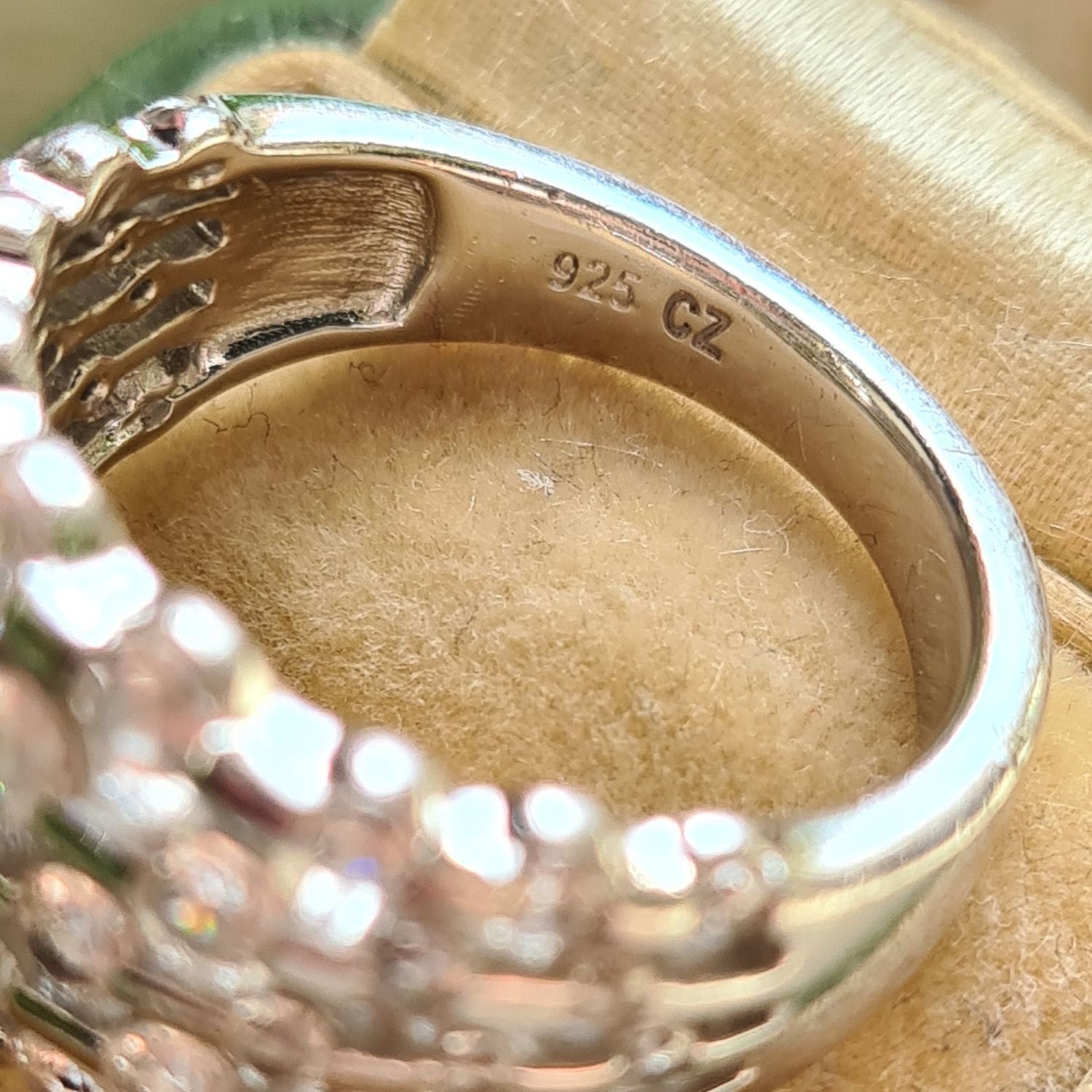 Stunning cluster statement silver ring