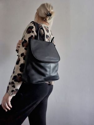 Vintage JOBIS leather backpack/shoulder
