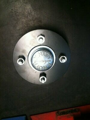 4 stud Hub with sealed Bearing for Knott unbraked 750kg axles.