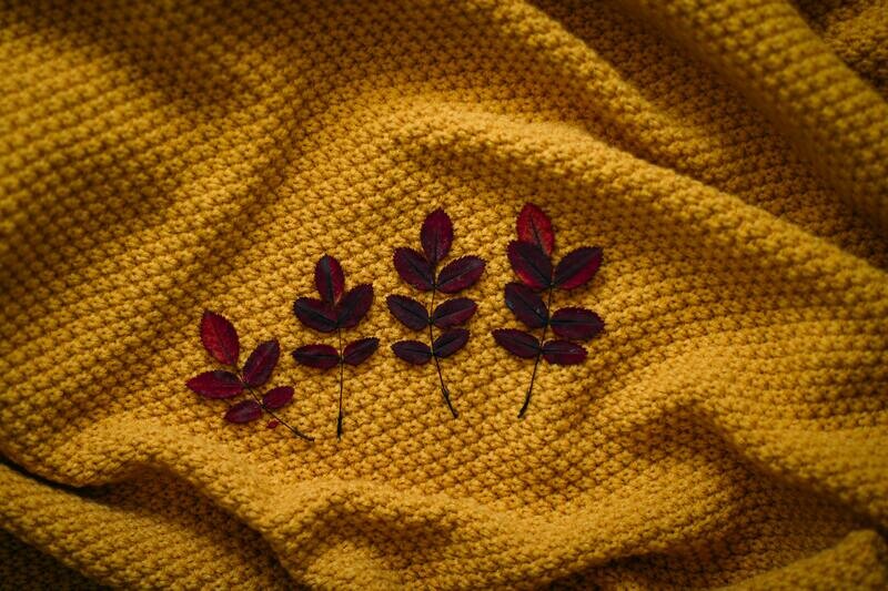 Red hand work