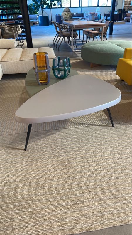 Cassina MEXIQUE Clubtisch