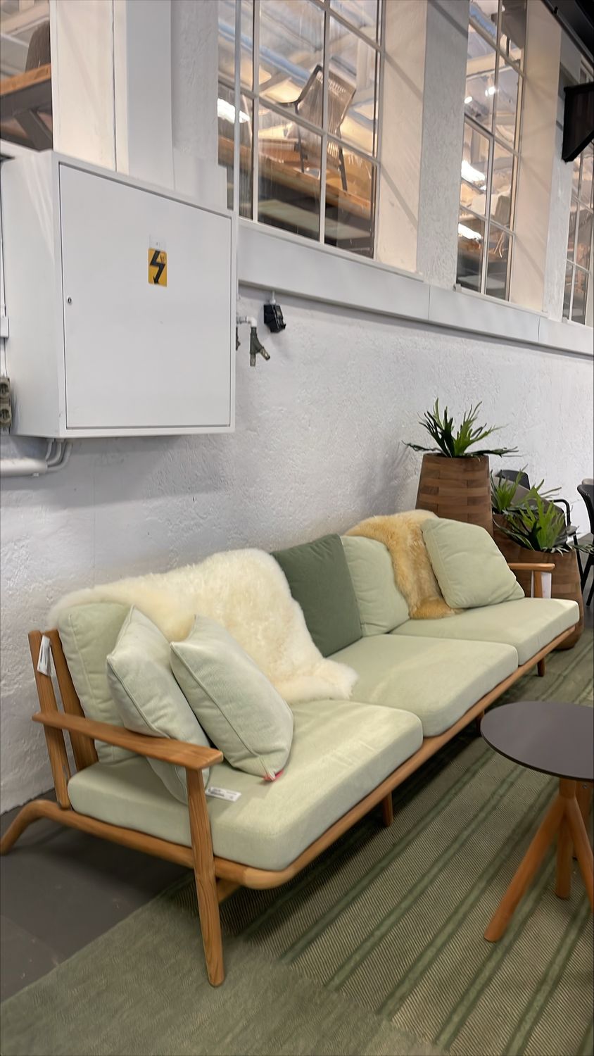 Roda LEVANTE 103 Sofa