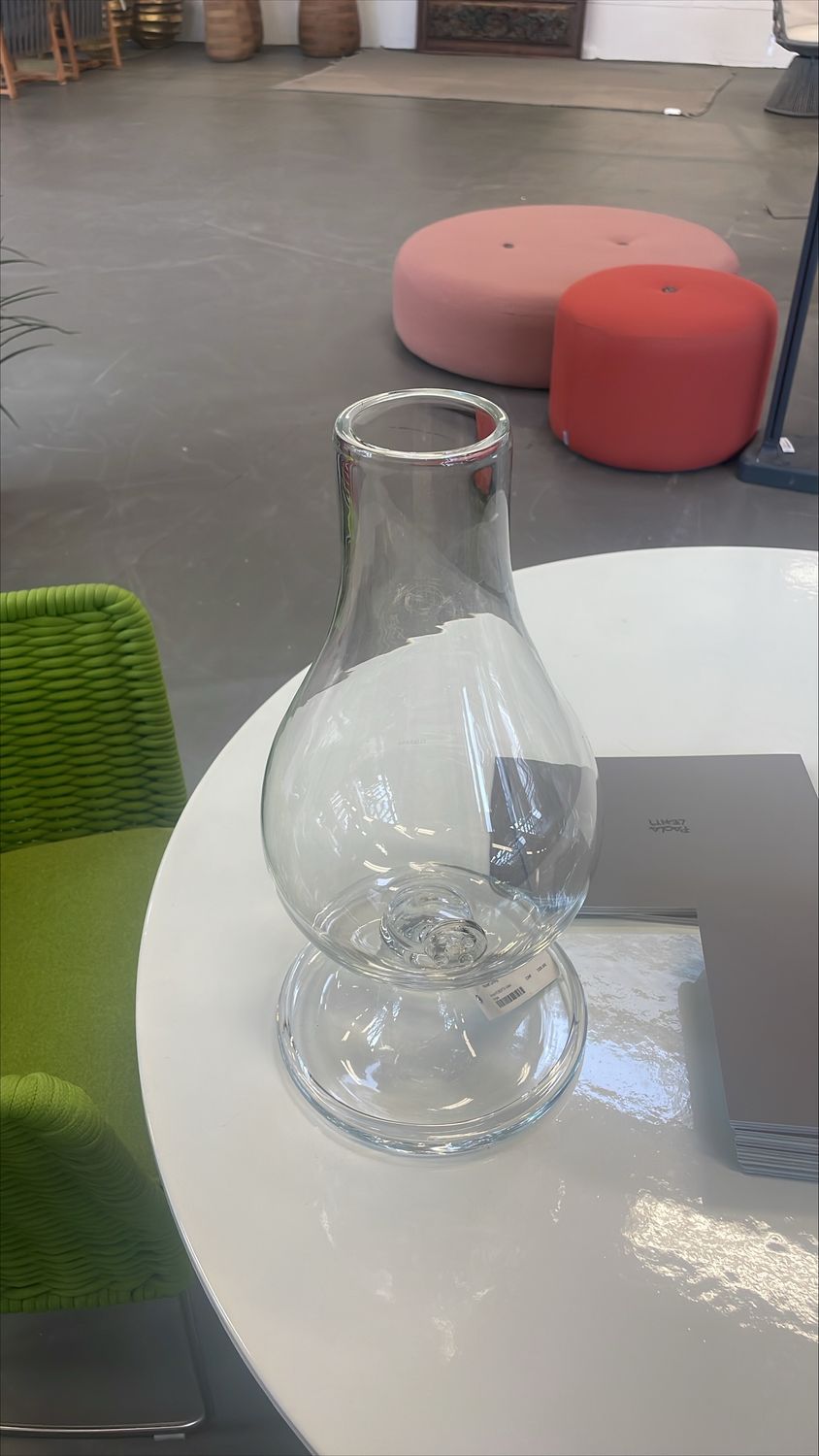 Sempre ROBERTA, Vase