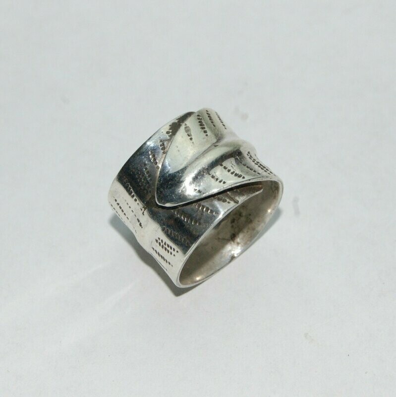 Feather Ring