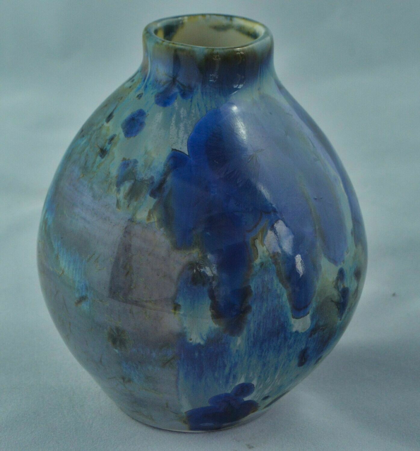 blue vase