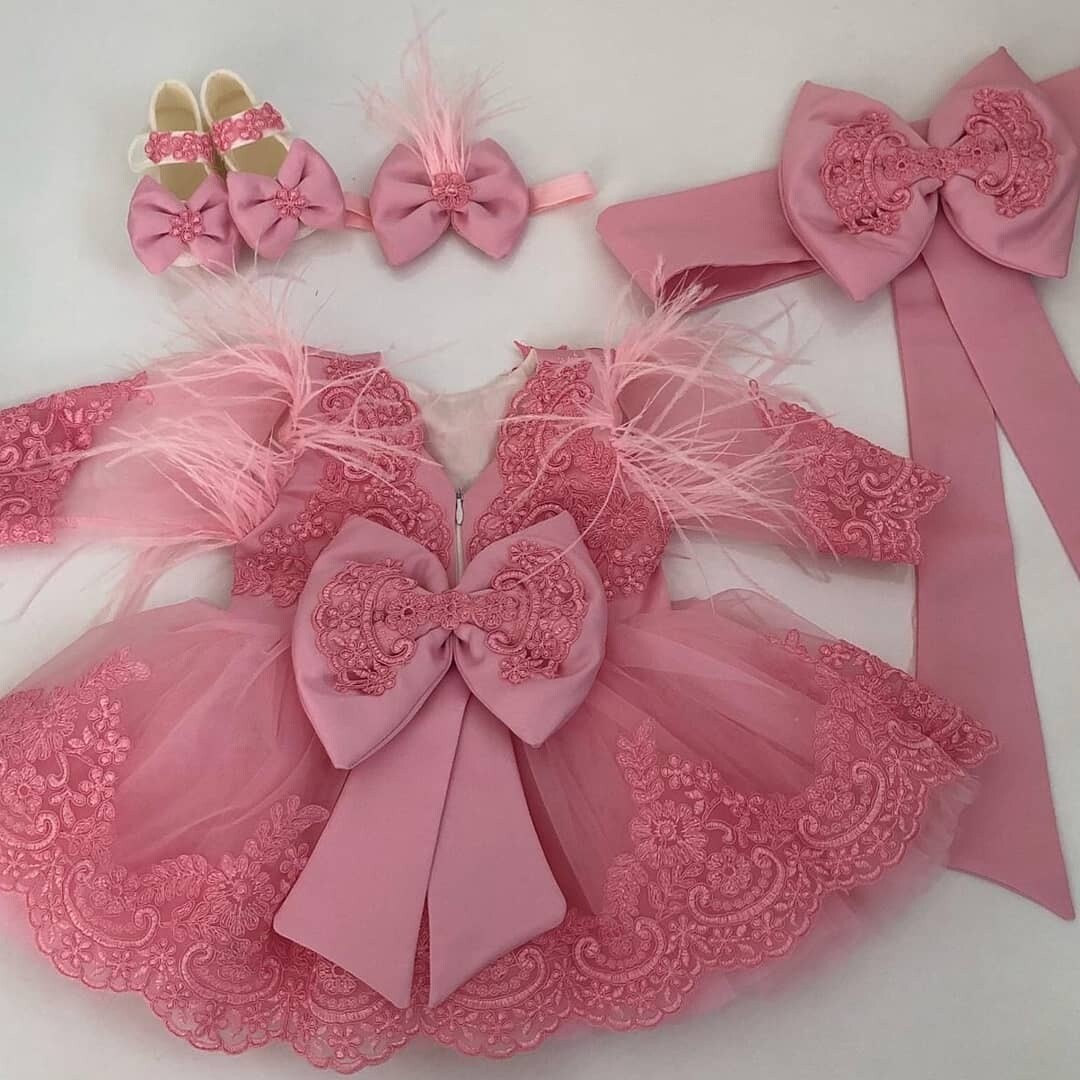 Robe fille naissance à 8 ans