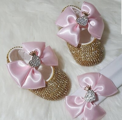 Chaussure avec bandeau