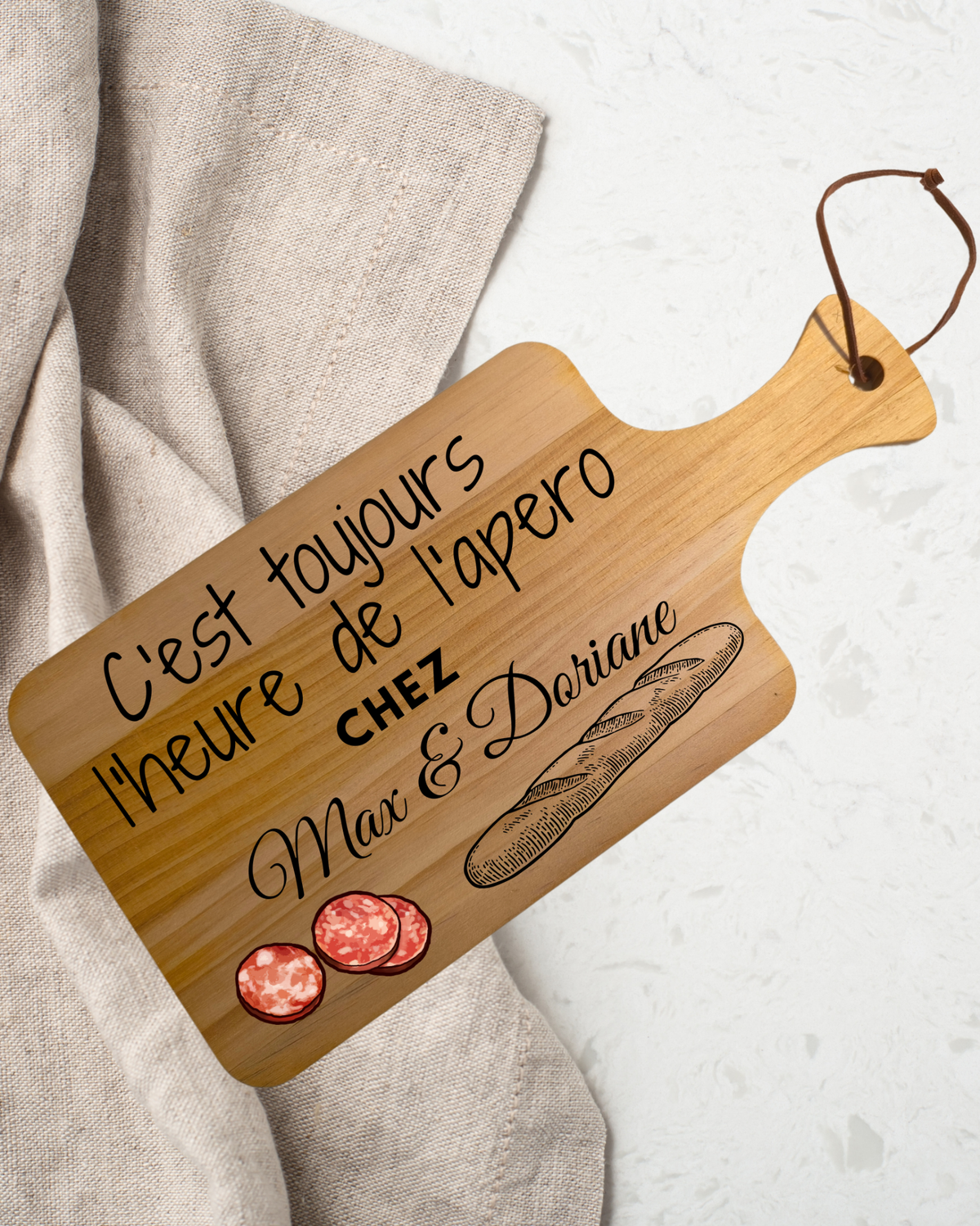 Planche apéro personnalisée &quot; c&#39;est toujours l&#39;heure de l&#39;apéro&quot;