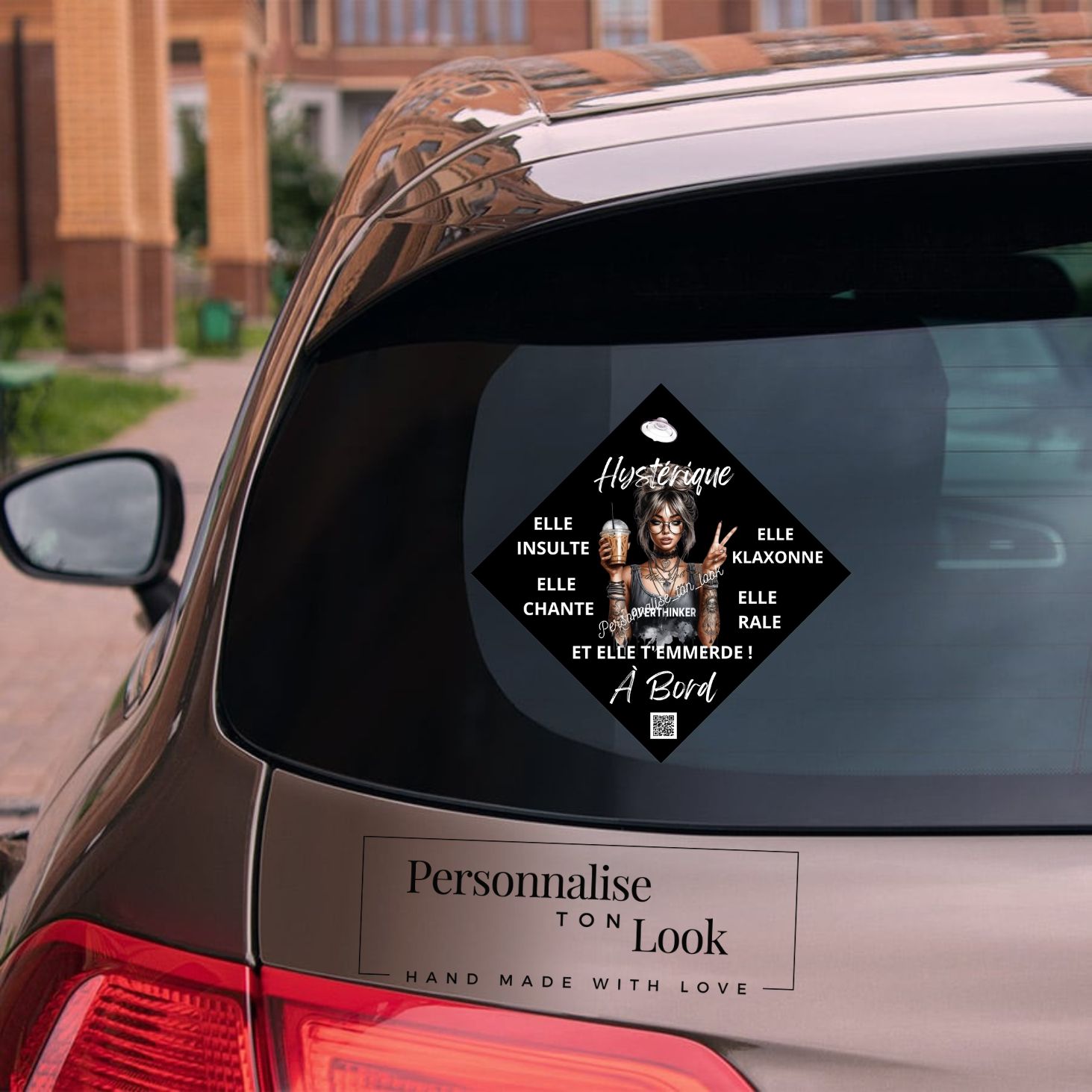 Accessoire voiture plaque ventouse Hystérique girly