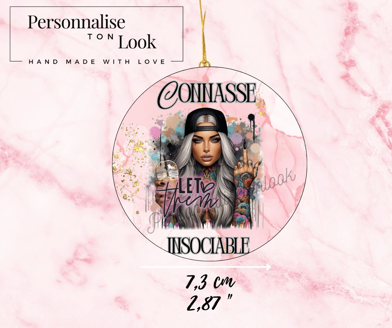 Porte clé Connasse insociable tattoo déco rétroviseur voiture