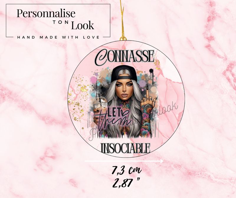 Porte clé Connasse insociable tattoo déco rétroviseur voiture