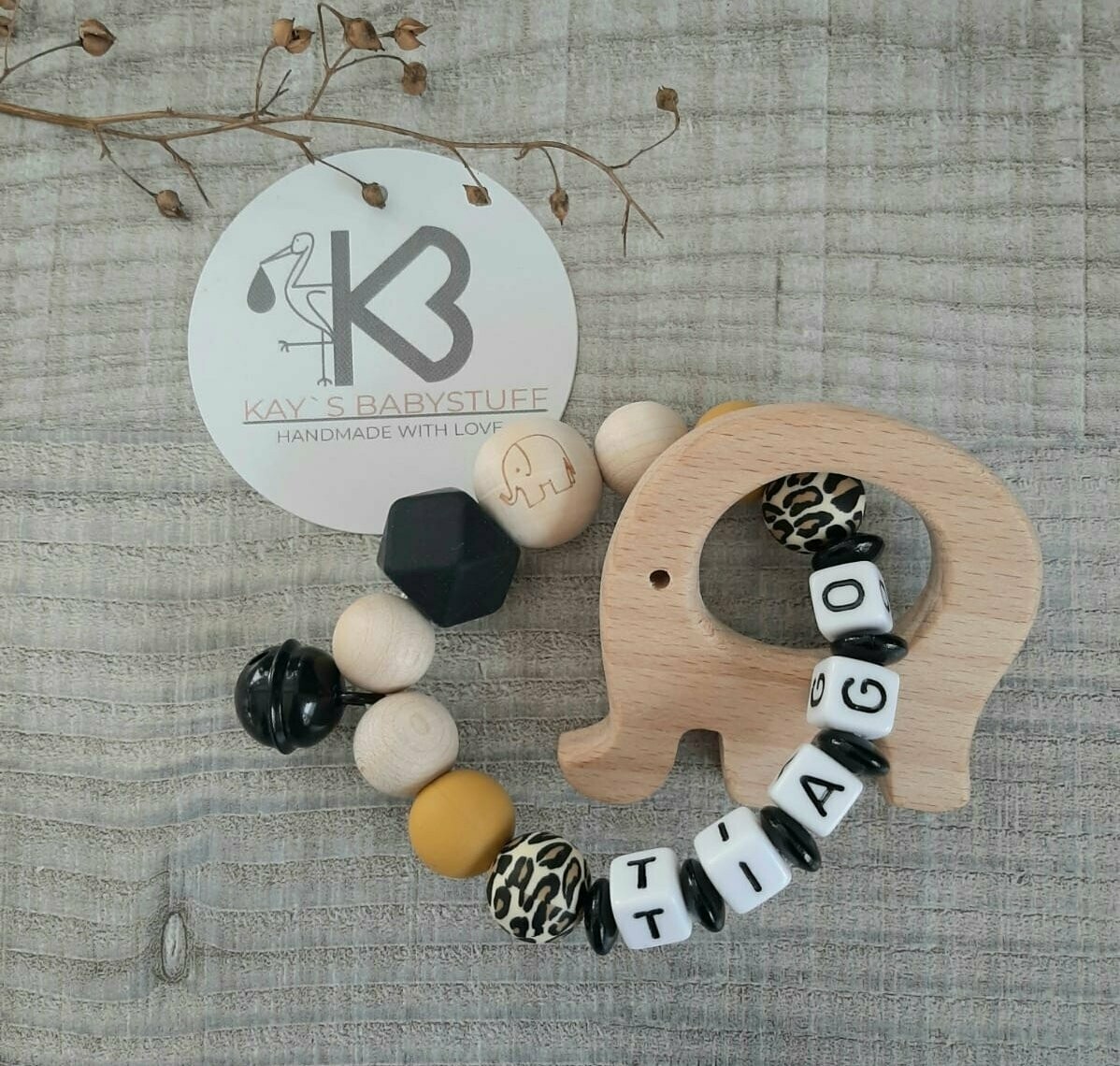 Greifring mit Name aus Holz /Silikon "Elefant" aus Holz/Silikon