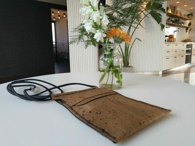 Phone pouch