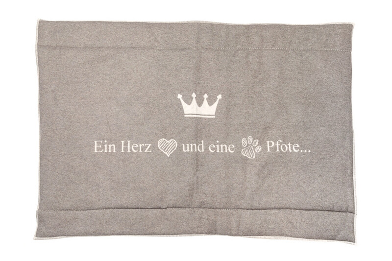 WATTIERTE HUNDEMATTE HERZ & PFOTE WATTIERTE HUNDEMATTE HERZ & PFOTE