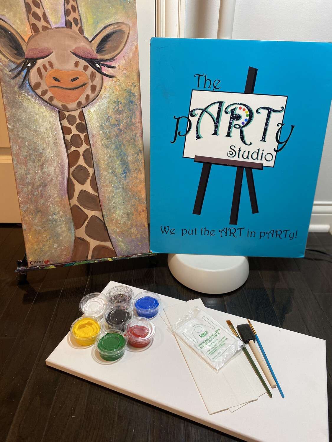 Giraffe - At Home Art Kit 10x20 Giraffe - At Home Art Kit 10x20