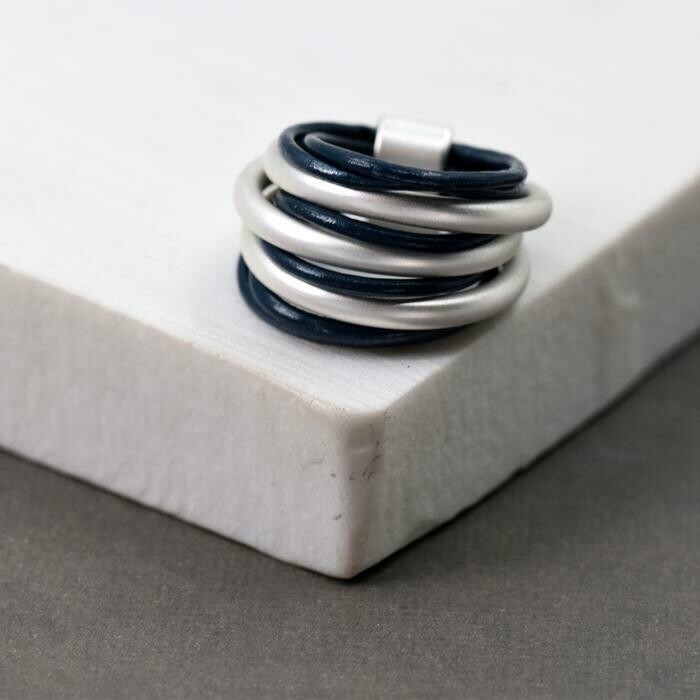 MULTI TUBE LEATHER RING