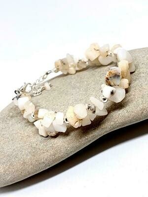 Natural Chip Agate Bracelet 7 inches