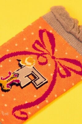 A-Z Ankle Socks - F