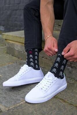 SWOLE PANDA BLACK SKULL BAMBOO SOCKS