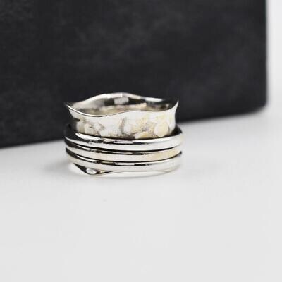 925 SPINNING RING WITH SILVER SPINNERS - SIZE 6