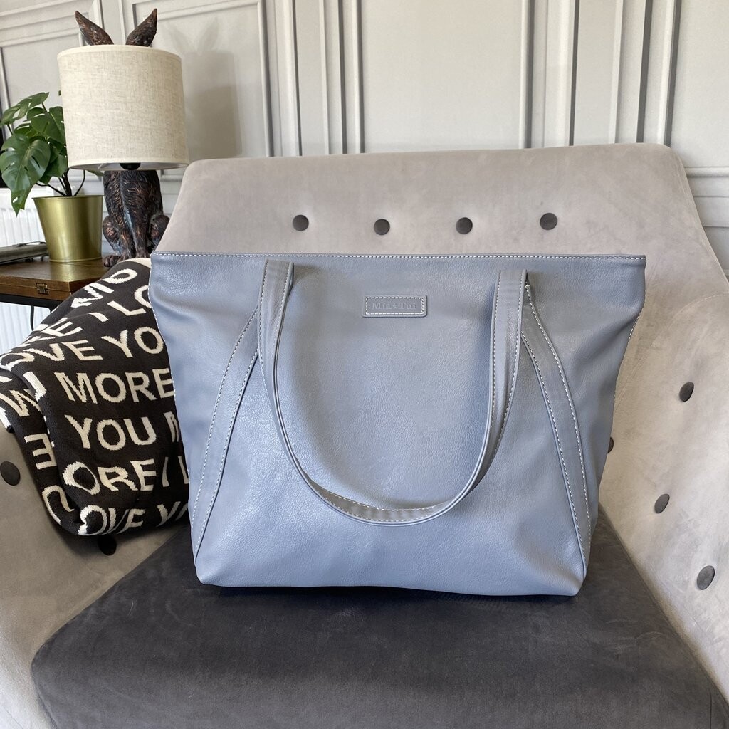 Elise, Colour: Dove Grey