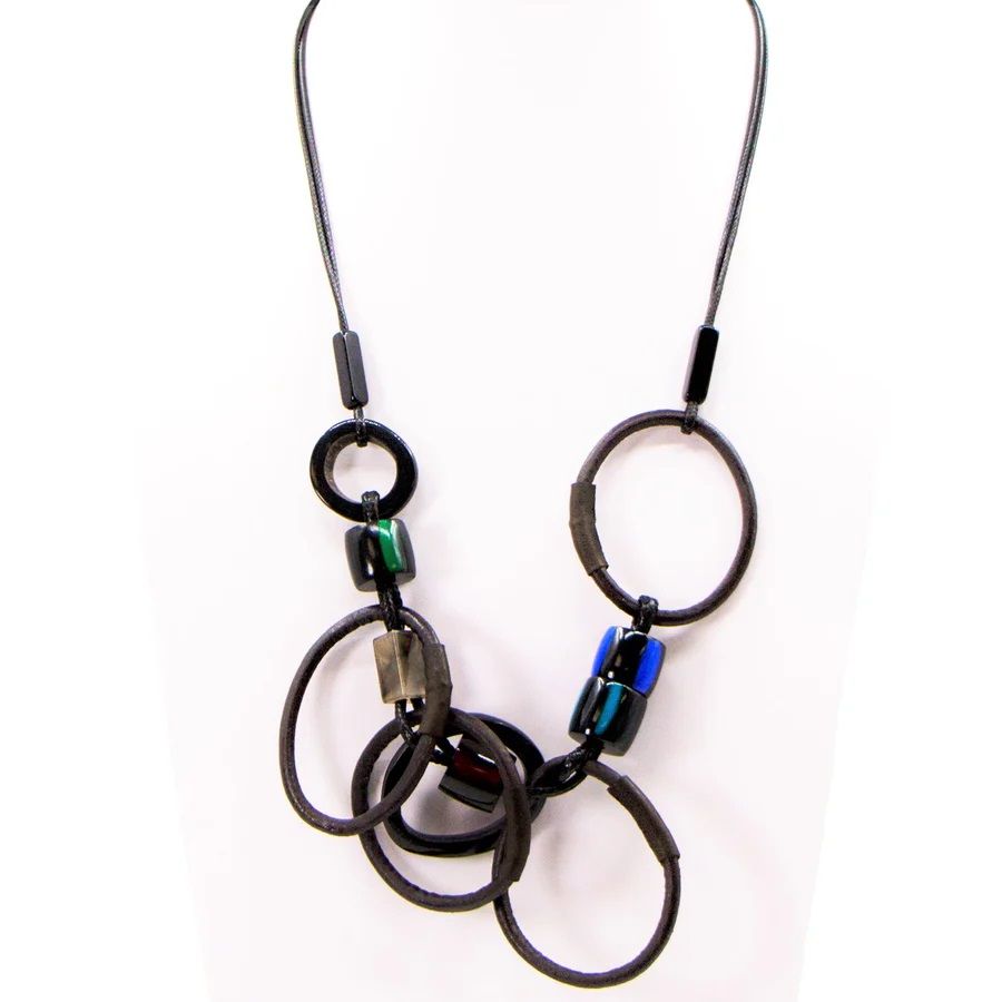 RANDOM RESIN AND LOOPS NECKLACE ON ADJUSTABLE WAX CORD