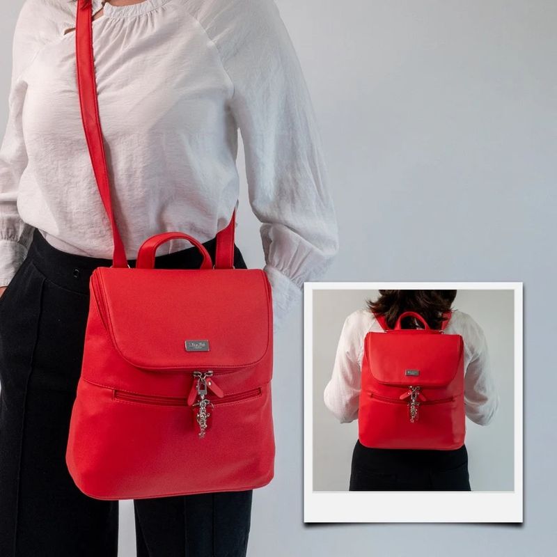 Mia Tui Harper, Coral red