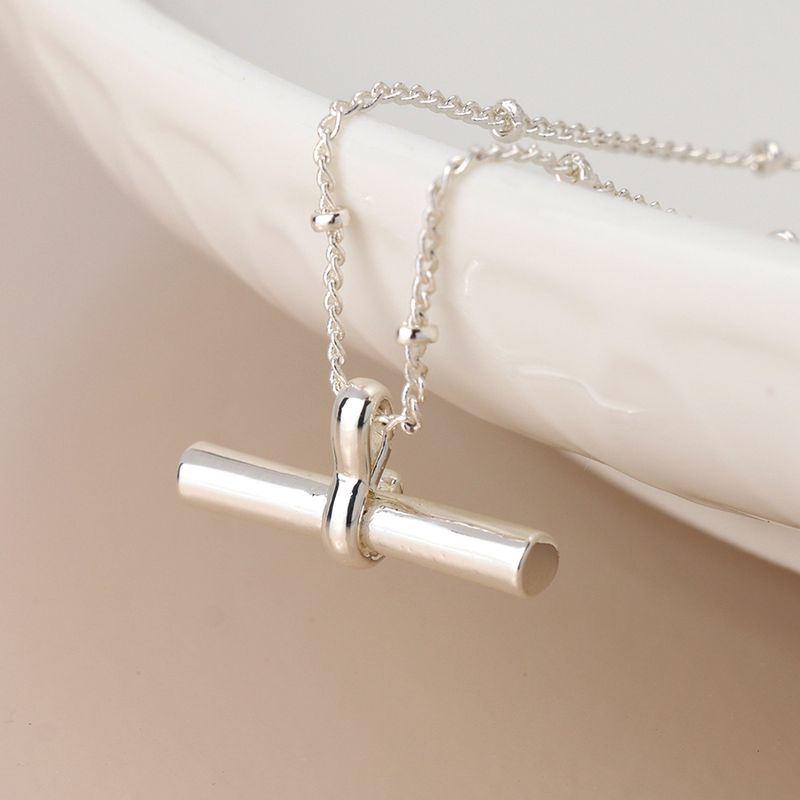 Pom Silver plated t-bar necklace
