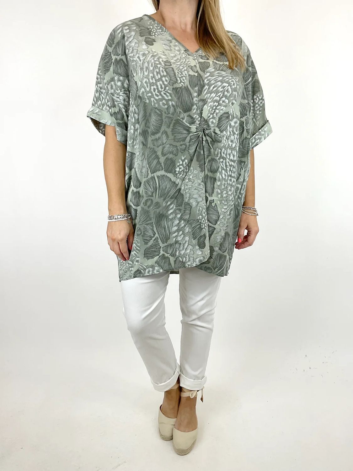 MADE IN ITALY LAGENLOOK TAYLOR ANIMAL PRINT TOP, COLOUR: KHAKI