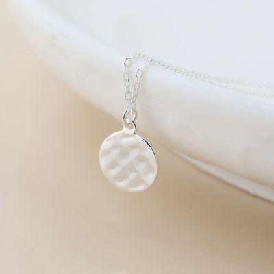 Sterling silver single hammered disc necklace