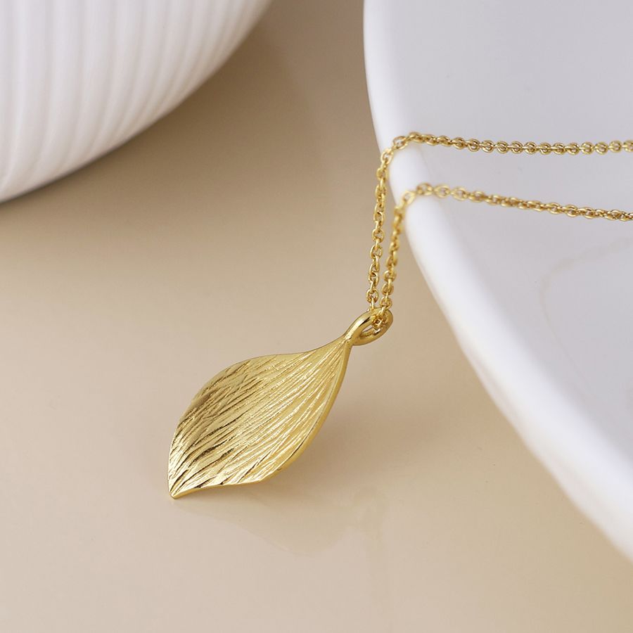 14k Gold Plated Textured Curved Leaf Necklace