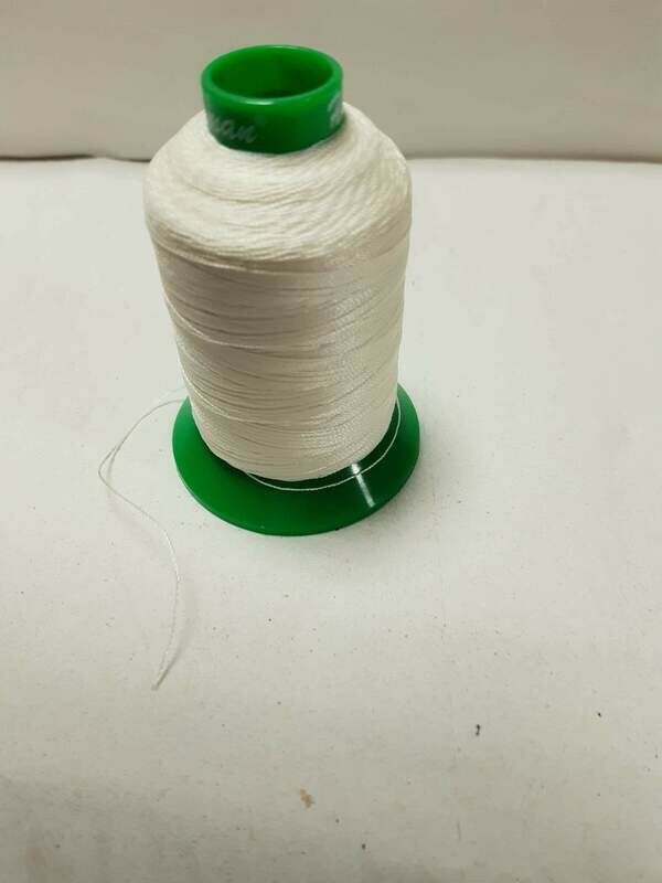 BOBINA DE HILO PARA COSER AVES Y PIELES FINAS