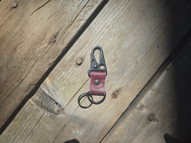 LEATHER E.D.C. KEYRING (OX BLOOD 2)
