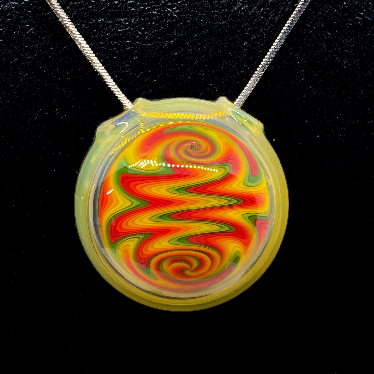 Wig-Wag Disc Pendant