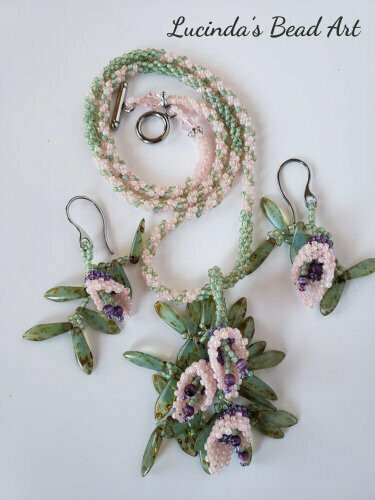 Seafoam and Pink Woven Necklace Set