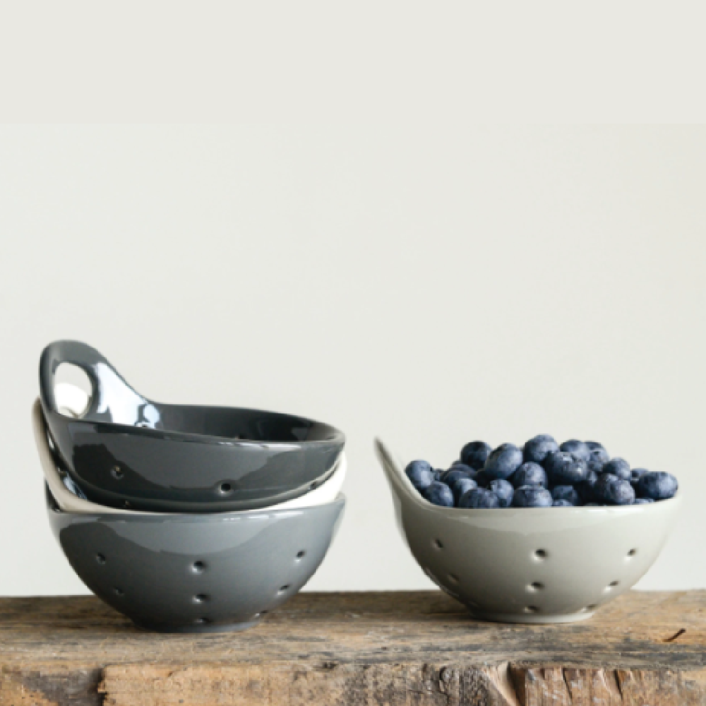 ​Stoneware Berry Bowl