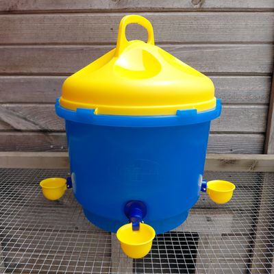 3-Season Poultry Waterer with Drinker Cups