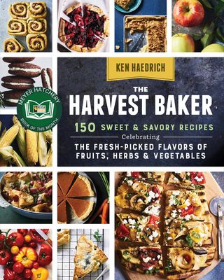The Harvest Baker - 150 Sweet &amp; Savory Recipes