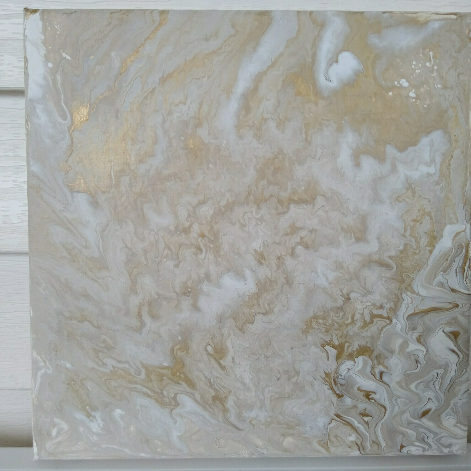 Gold &amp; White Marble