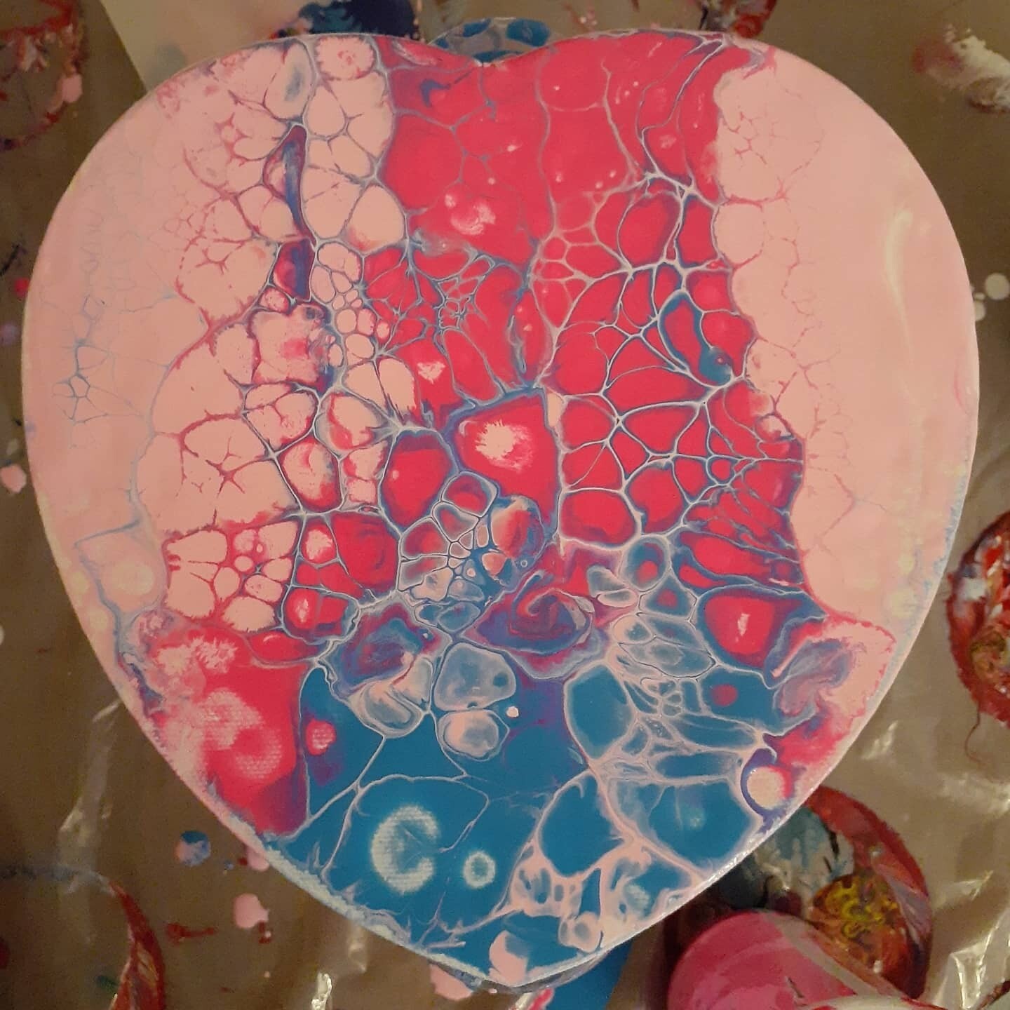 Valentine&#39;s Day Acrylic Heart Canvas